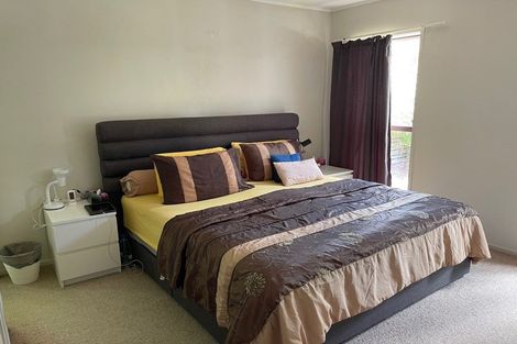 Photo of property in 14 Imogene Way, Half Moon Bay, Auckland, 2012