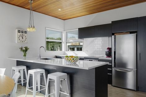 Photo of property in 12 Marama Crescent, Mount Pleasant, Christchurch, 8081