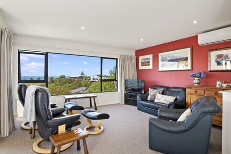 Photo of property in 6 Adele Way, Kaiteriteri, Motueka, 7197