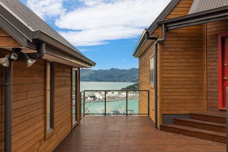 Photo of property in 30 Gilmour Terrace, Lyttelton, 8082