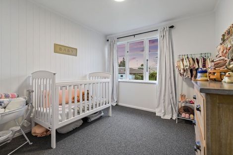 Photo of property in 105 Fairfield Road, Fairfield, Hamilton, 3214