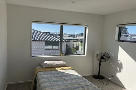Photo of property in 5 Te Mura Crescent, Takanini, 2112