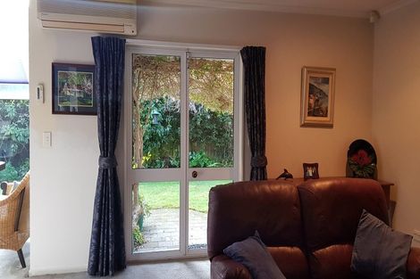 Photo of property in 9 Pentonville Close, Westmorland, Christchurch, 8025