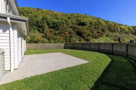 Photo of property in 12 Gatley Grove, Churton Park, Wellington, 6037
