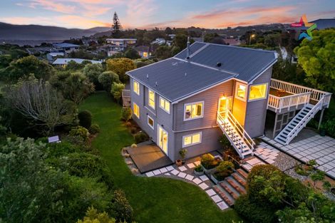 Photo of property in 13 Wilson Grove, Normandale, Lower Hutt, 5010