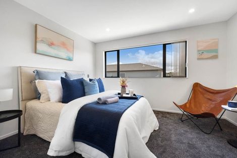 Photo of property in 25a Oteha Valley Road, Northcross, Auckland, 0632