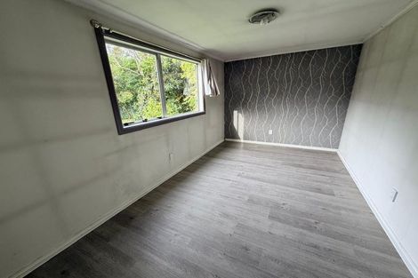 Photo of property in 68 Woodside Road, Massey, Auckland, 0614