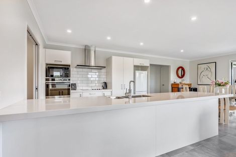 Photo of property in 32 Robert Hastie Drive, Mangawhai, 0573