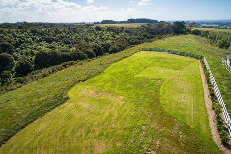 Photo of property in 15 Chatfield Lane, Aokautere, Palmerston North, 4471