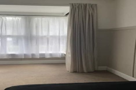 Photo of property in 74 Kilbirnie Crescent, Kilbirnie, Wellington, 6022