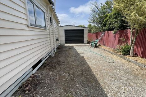Photo of property in 16 Maude Street, Waimate, 7924