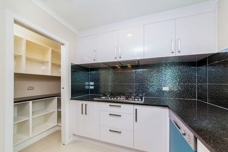 Photo of property in 16 Wellfield Drive, Papakura, 2110