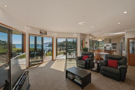 Photo of property in 61 State Highway 10, Coopers Beach, 0420