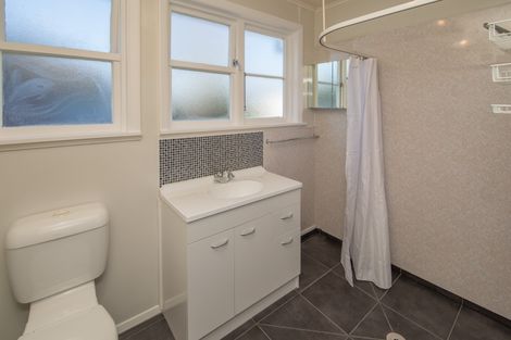 Photo of property in 182 Langdons Road, Northcote, Christchurch, 8052