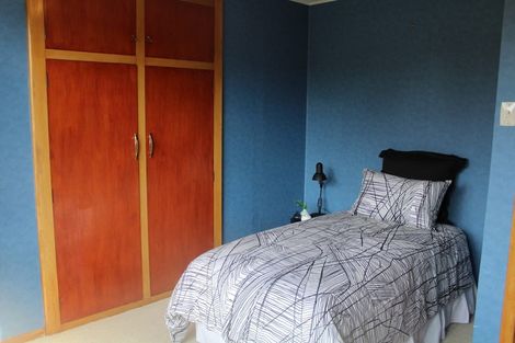 Photo of property in 17 Durham Street, Winton, 9720