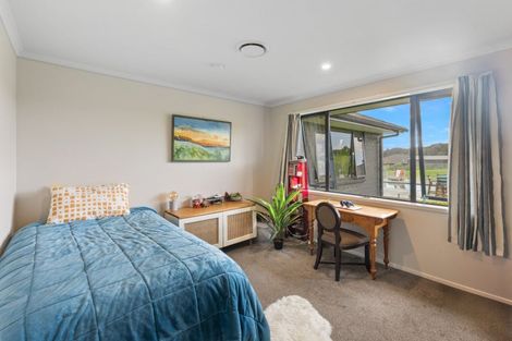 Photo of property in 1 Fernbird Grove, Kerikeri, 0294