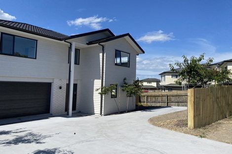 Photo of property in 1 Eric Gifford Drive, Ranui, Auckland, 0612