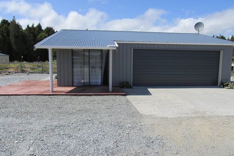 Photo of property in 5 Kahikatea Place, Kumara Junction, Kumara, 7875