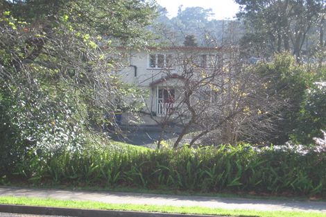 Photo of property in 733 Swanson Road, Swanson, Auckland, 0612