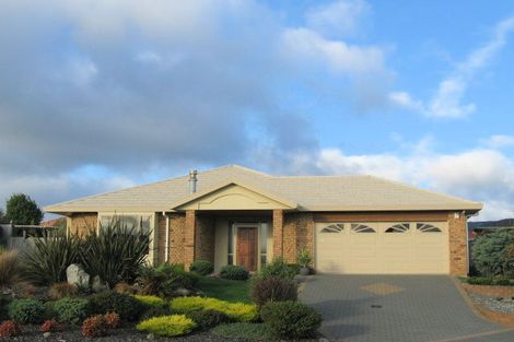 Photo of property in 10 Compass Court, Paraparaumu, 5032
