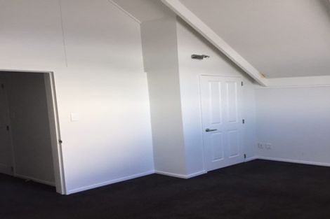 Photo of property in 2a/66 Mount Eden Road, Mount Eden, Auckland, 1024