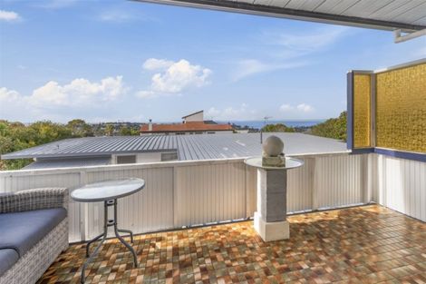 Photo of property in 1/30 Summit Drive, Torbay, Auckland, 0630