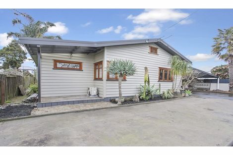 Photo of property in 31 Bunnythorpe Road, Papakura, 2110