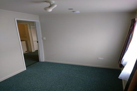 Photo of property in 7 Stephen Street, Johnsonville, Wellington, 6037