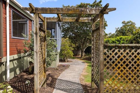 Photo of property in 37 Cameron Road, Te Puke, 3119