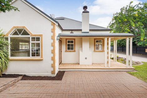 Photo of property in 94a Te Awe Awe Street, Hokowhitu, Palmerston North, 4410