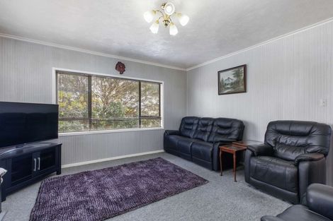 Photo of property in 1/13 Hill Crescent, Papakura, 2110