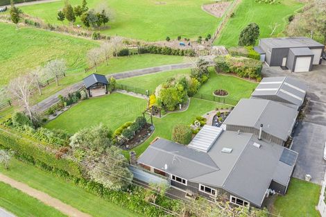 Photo of property in 12 Denton Road, Levin, 5571