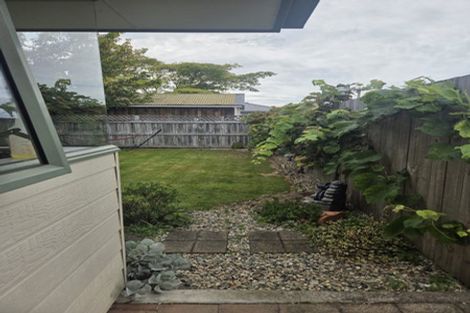 Photo of property in 2/75 Mclauchlan Street, Springlands, Blenheim, 7201