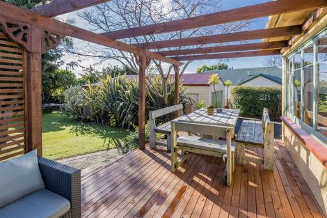 Photo of property in 103 Weraroa Road, Levin, 5510