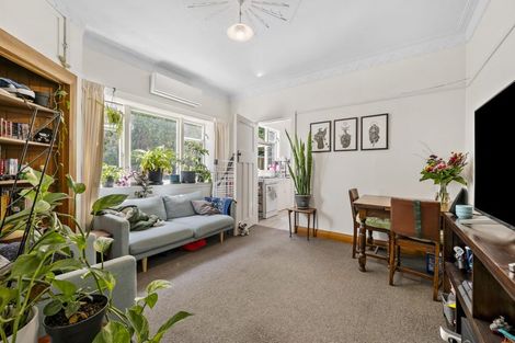 Photo of property in 51 Mornington Road, Brooklyn, Wellington, 6021