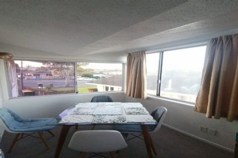 Photo of property in 293 Pakuranga Road, Pakuranga Heights, Auckland, 2010