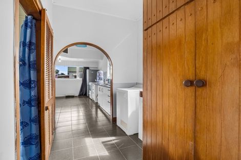 Photo of property in 5 Moore Street, West End, Palmerston North, 4412