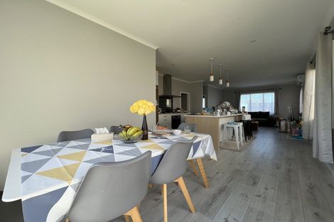 Photo of property in 5 Reponui Court, Rototuna North, Hamilton, 3210