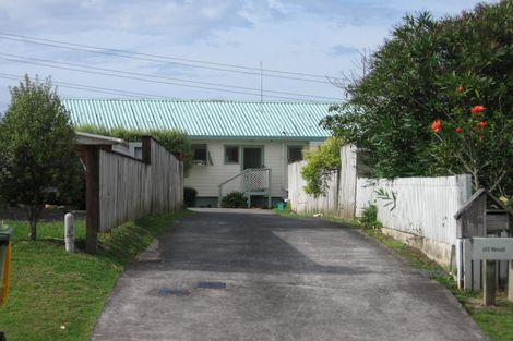 Photo of property in 1/8 Harmel Road, Glendene, Auckland, 0602