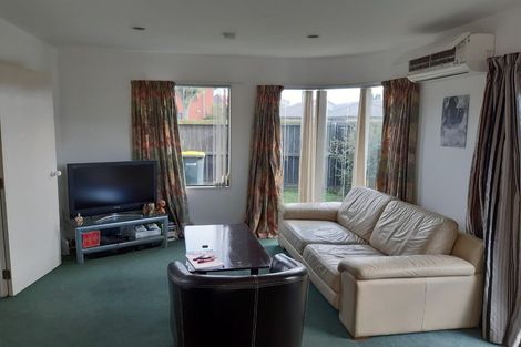 Photo of property in 74 Mandeville Street, Riccarton, Christchurch, 8011