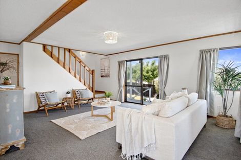 Photo of property in 3 Rangataua Street, Welcome Bay, Tauranga, 3112