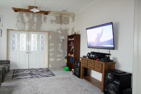 Photo of property in 14 Ajax Street, Milton, 9220