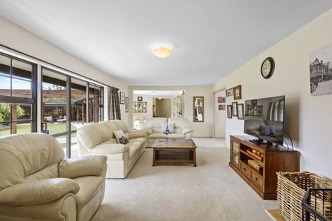 Photo of property in 996 Weedons Ross Road, West Melton, Christchurch, 7671