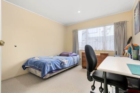 Photo of property in 9a Rogan Street, Mount Roskill, Auckland, 1041