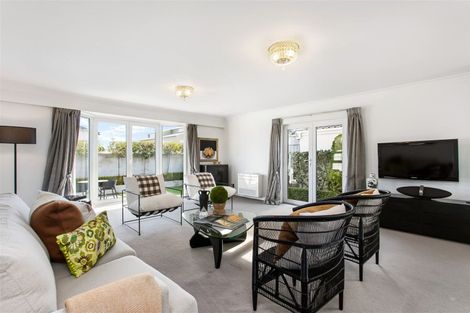 Photo of property in 402a Papanui Road, Papanui, Christchurch, 8053