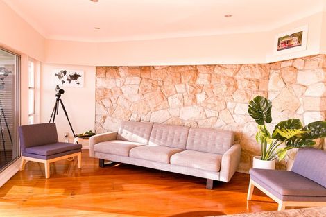 Photo of property in 1 The Parade, Bucklands Beach, Auckland, 2012