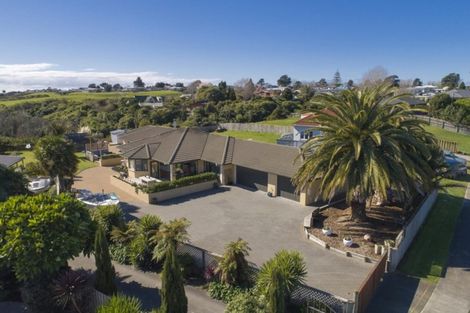 Photo of property in 12 Kiokio Place, Maketu, Te Puke, 3189