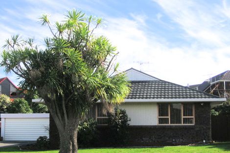 Photo of property in 21 Clivedene Street, Matua, Tauranga, 3110