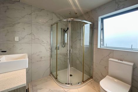 Photo of property in 16 Kaipuke Crescent, Gulf Harbour, Whangaparaoa, 0930