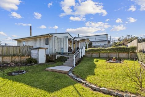 Photo of property in 24 Rodney Avenue, Te Horo Beach, Otaki, 5581
